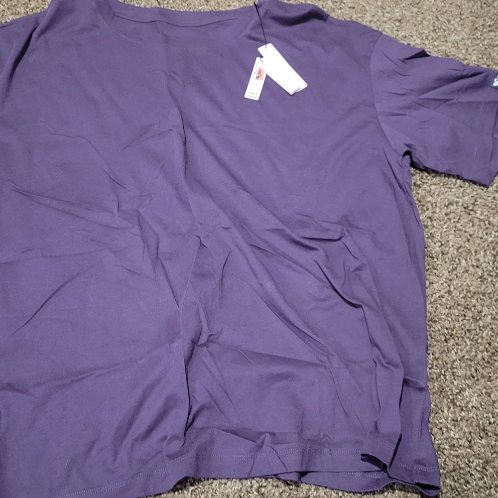 Purple T-Shirt - Picture 1 of 3